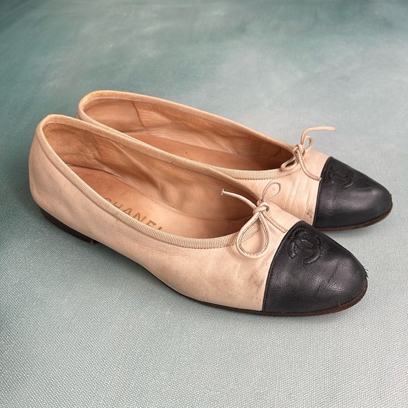 Vintage Chanel Flats Ballerinas - Picture 1 of 16